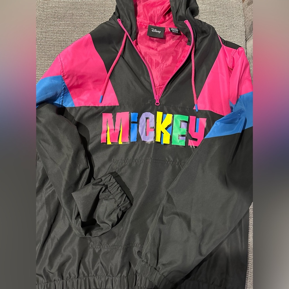 Disney Mickey windbreaker size small
